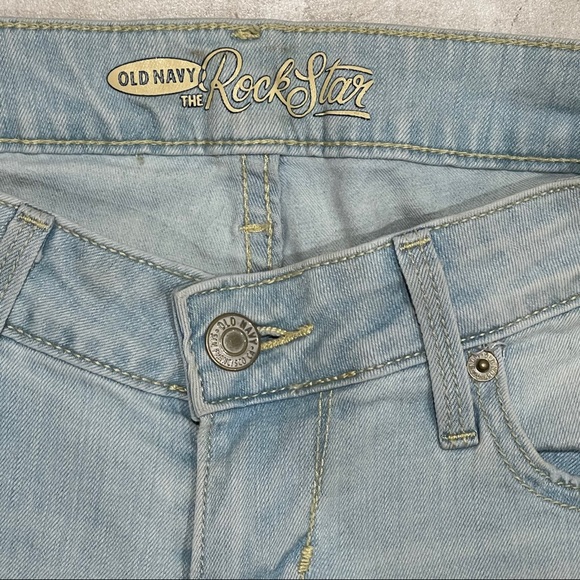 Light Wash Distressed Skinny Jeans - Picture 3 of 5